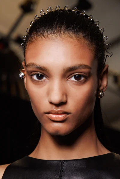 Look 35